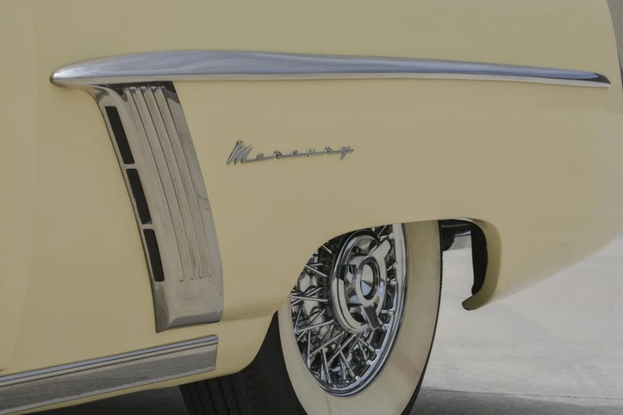 1952 Mercury Monterey - Image 11 of 12