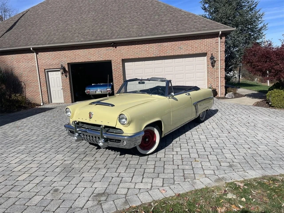 1952 Mercury Monterey - Image 2 of 21