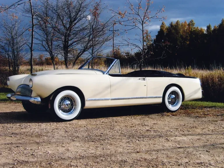 1952 Muntz - Image 2 of 2