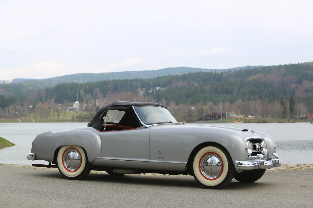 1952 Nash Nash-Healey - Image 2 of 31