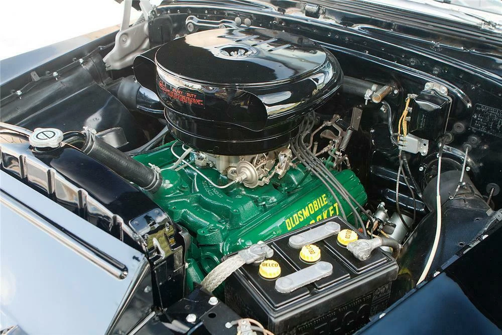 1952 Oldsmobile 88 - Image 2 of 5
