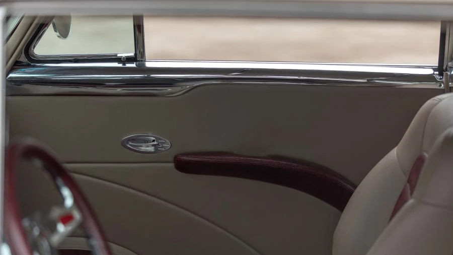 1952 Oldsmobile 88 - Image 17 of 25