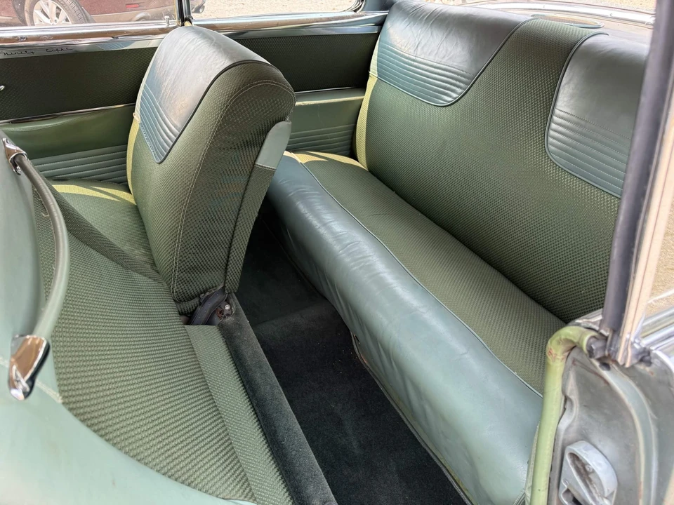 1952 Oldsmobile 98 - Image 28 of 31