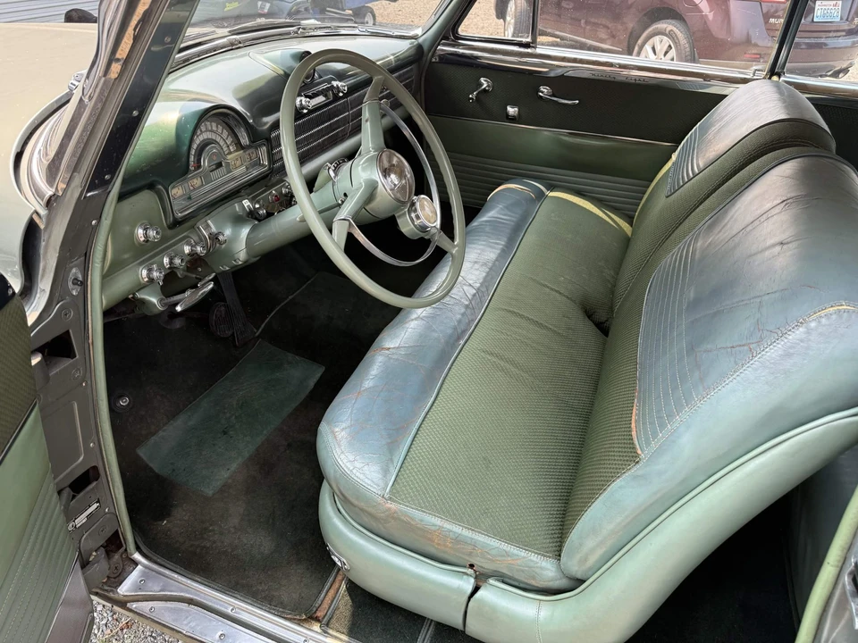 1952 Oldsmobile 98 - Image 13 of 31