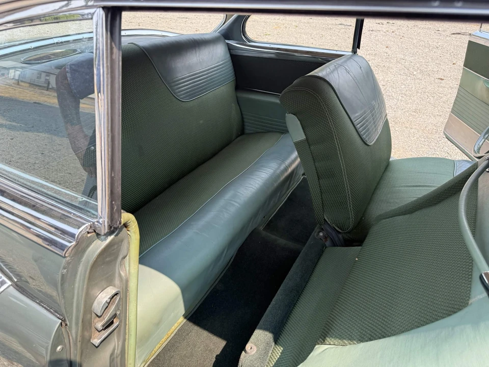 1952 Oldsmobile 98 - Image 26 of 31