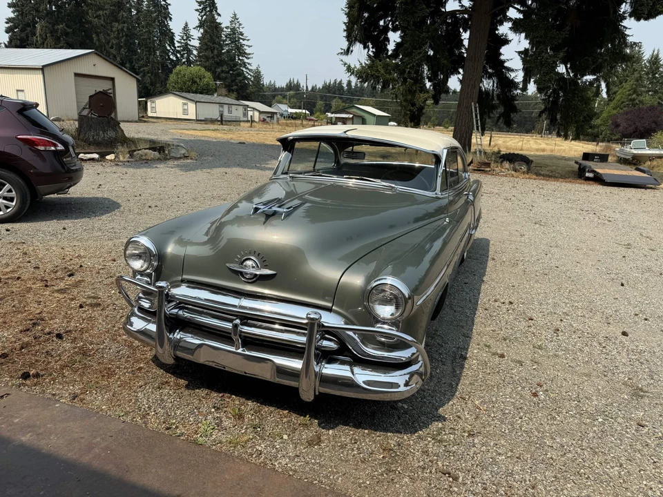 1952 Oldsmobile 98 - Image 3 of 31