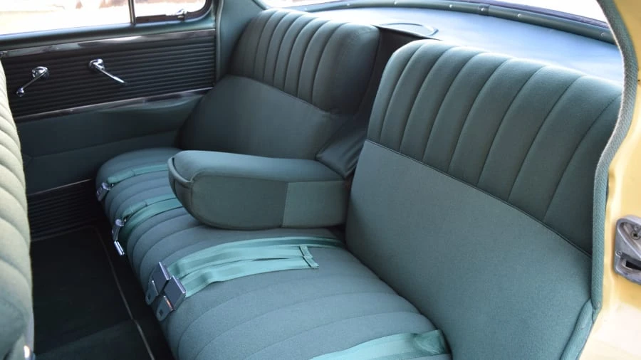 1952 Oldsmobile 98 - Image 5 of 12