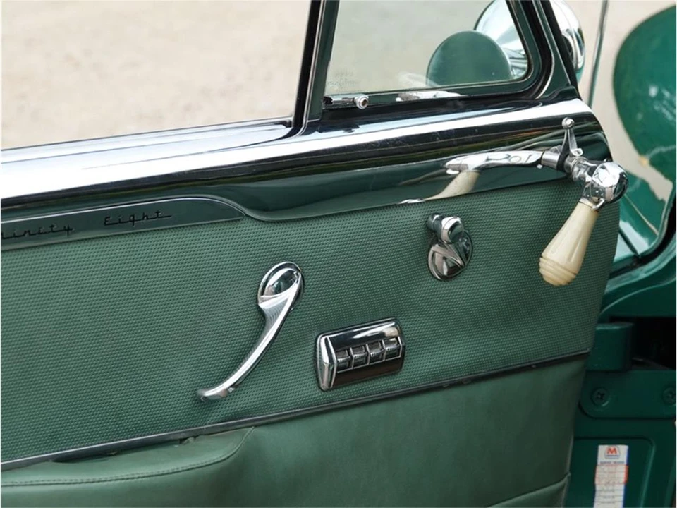 1952 Oldsmobile 98 - Image 28 of 31