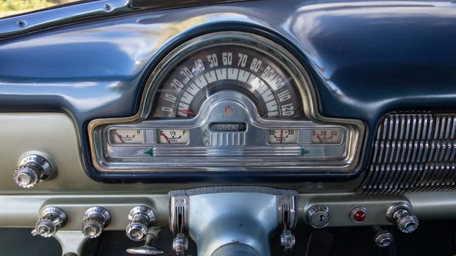 1952 Oldsmobile 98 - Image 19 of 20