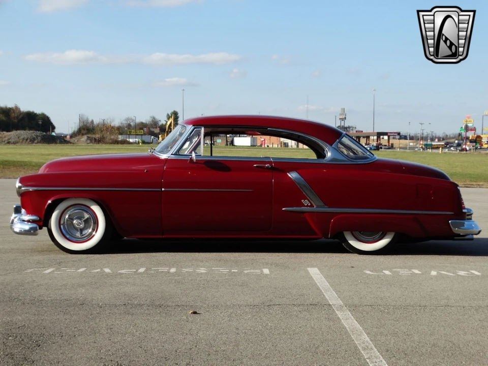 1952 Oldsmobile 88 - Image 5 of 12