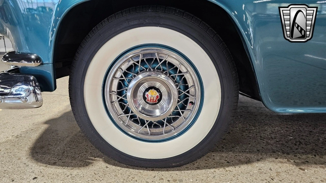 1952 Oldsmobile 88 - Image 9 of 12