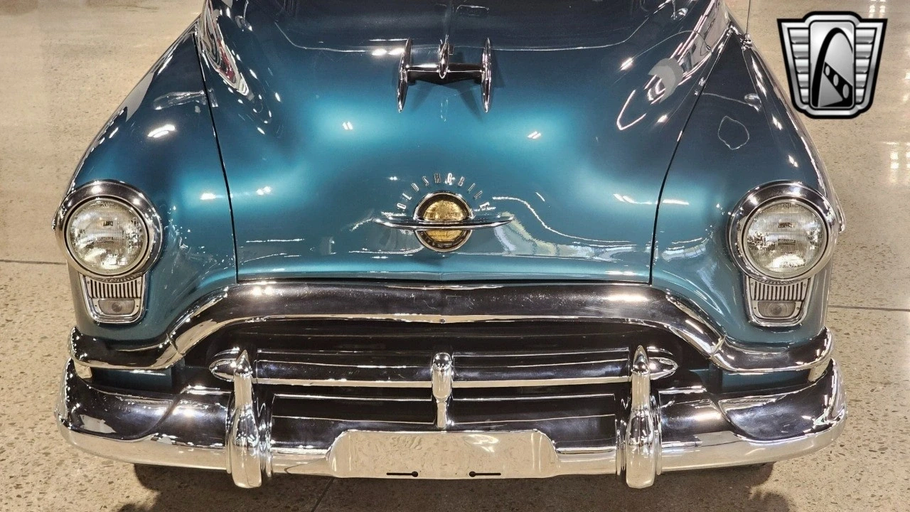 1952 Oldsmobile 88 - Image 11 of 12