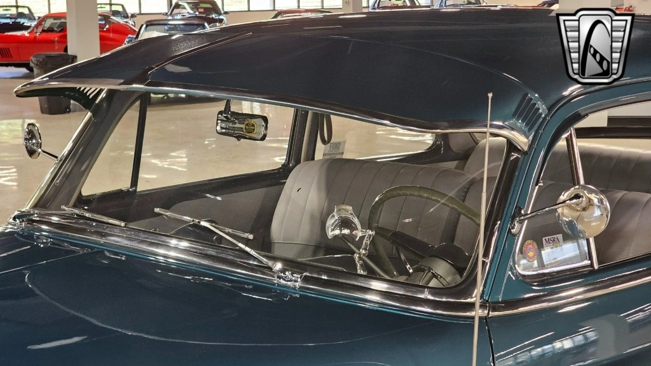 1952 Oldsmobile 88 - Image 13 of 21