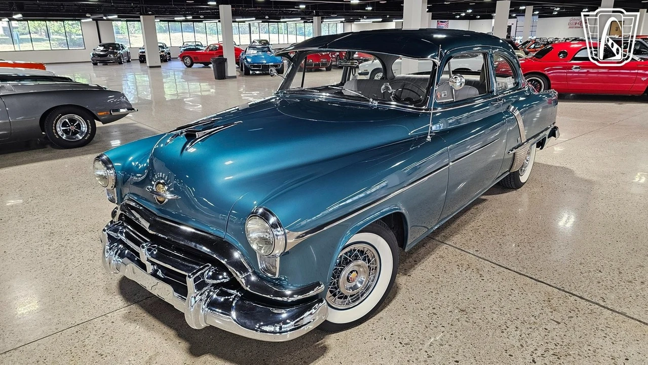 1952 Oldsmobile 88 - Image 3 of 12