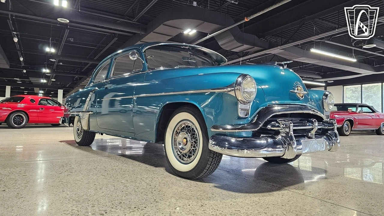 1952 Oldsmobile 88 - Image 17 of 21