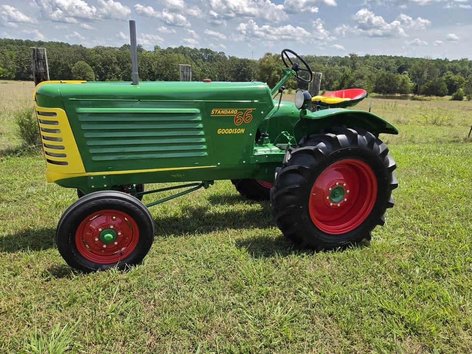 1952 Ford Tractor - Image 13 of 31
