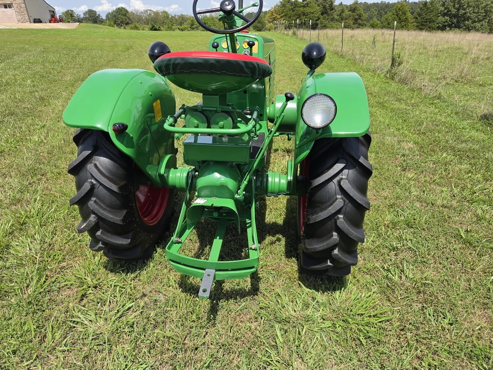 1952 Ford Tractor - Image 23 of 31