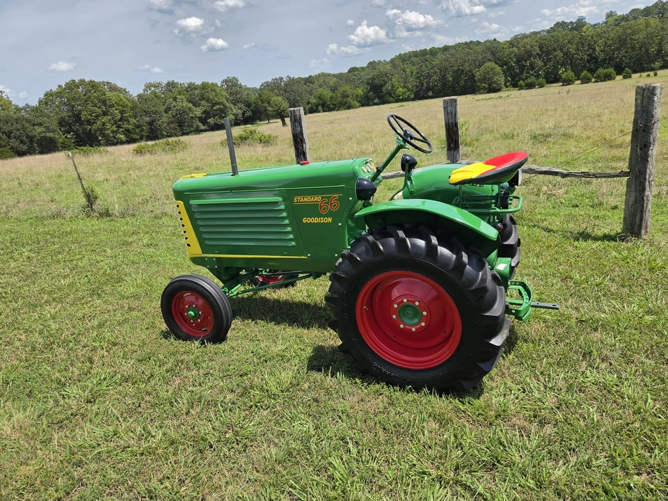 1952 Ford Tractor - Image 17 of 31