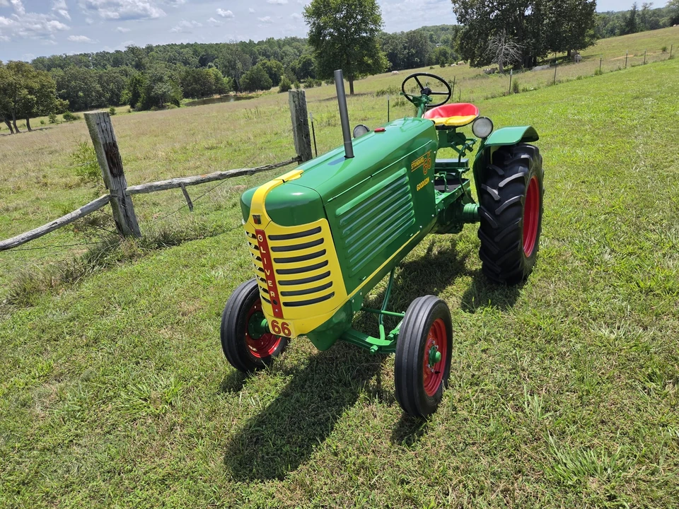 1952 Ford Tractor - Image 4 of 31