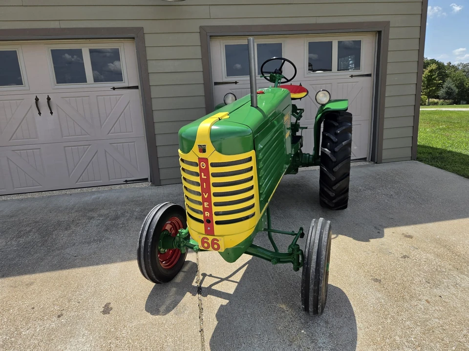 1952 Ford Tractor - Image 28 of 31