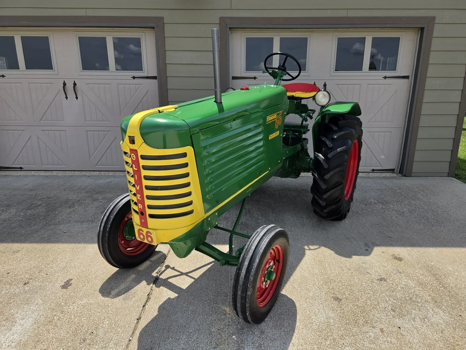 1952 Ford Tractor - Image 31 of 31