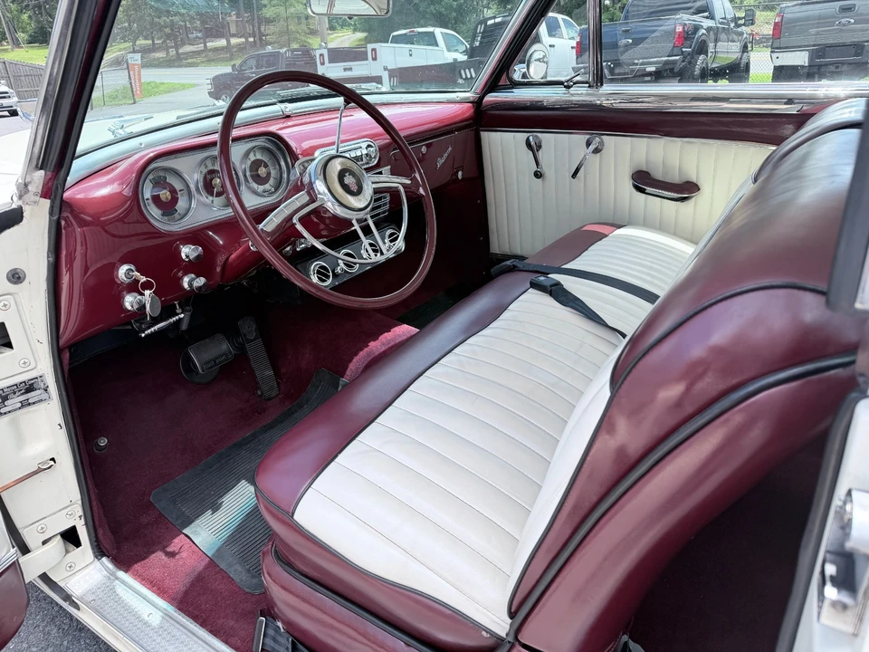 1952 Packard - Image 9 of 27