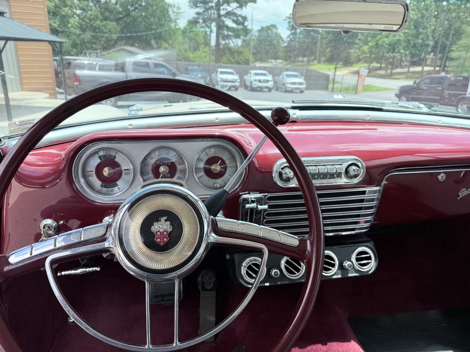 1952 Packard - Image 10 of 27