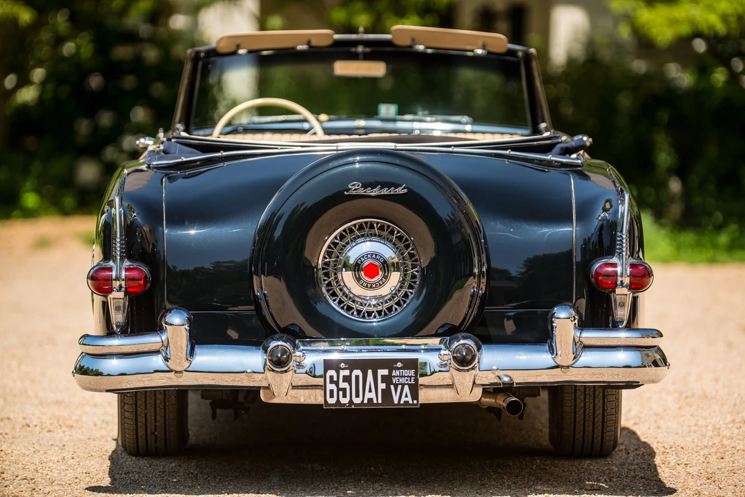 1952 Packard Caribbean - Image 25 of 31
