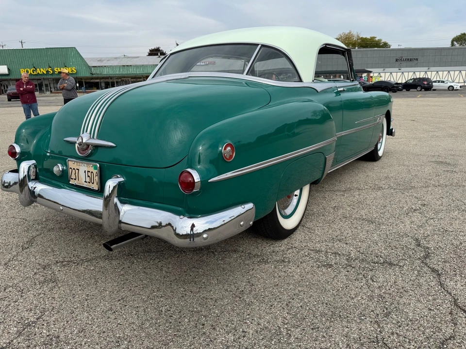 1952 Pontiac Catalina 1st Gen - Image 10 of 31