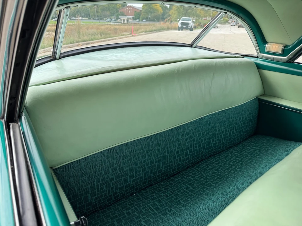 1952 Pontiac Catalina 1st Gen - Image 28 of 31