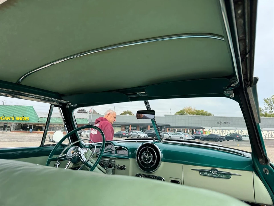 1952 Pontiac Catalina 1st Gen - Image 29 of 31