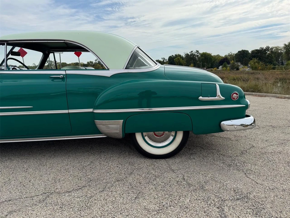 1952 Pontiac Catalina 1st Gen - Image 6 of 31