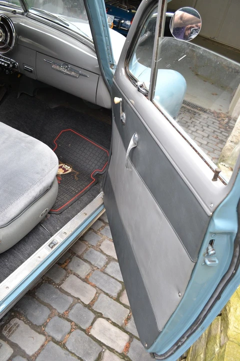 1952 Pontiac Chieftain - Image 23 of 31