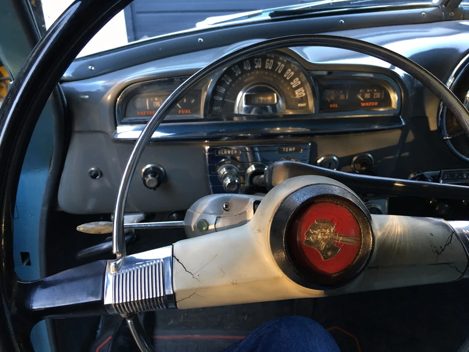 1952 Pontiac Chieftain - Image 30 of 31