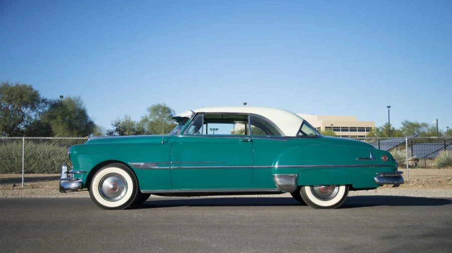 1952 Pontiac Chieftain - Image 2 of 12