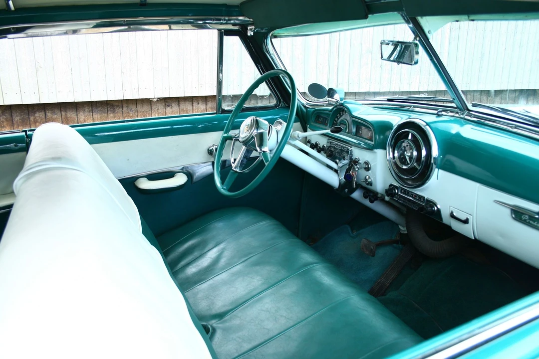 1952 Pontiac Chieftain - Image 3 of 3