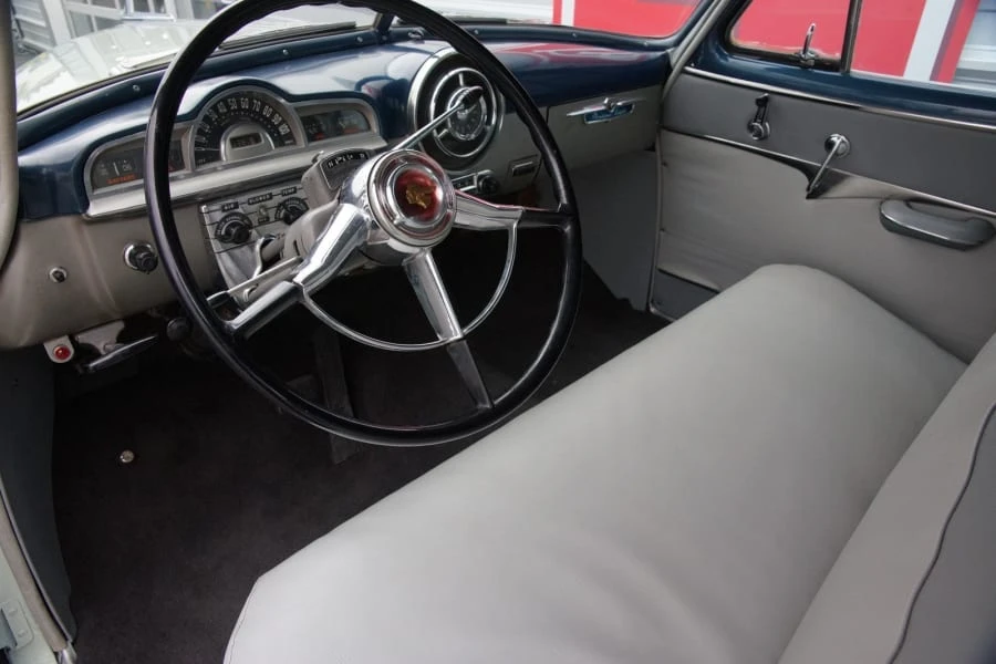 1952 Pontiac Chieftain - Image 4 of 5