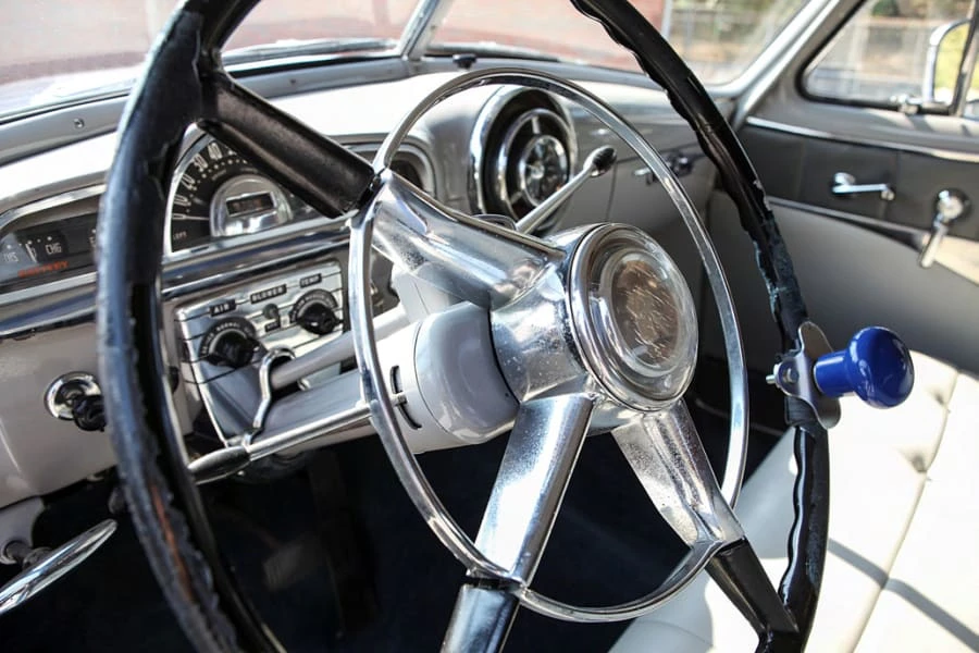 1952 Pontiac Chieftain - Image 5 of 12
