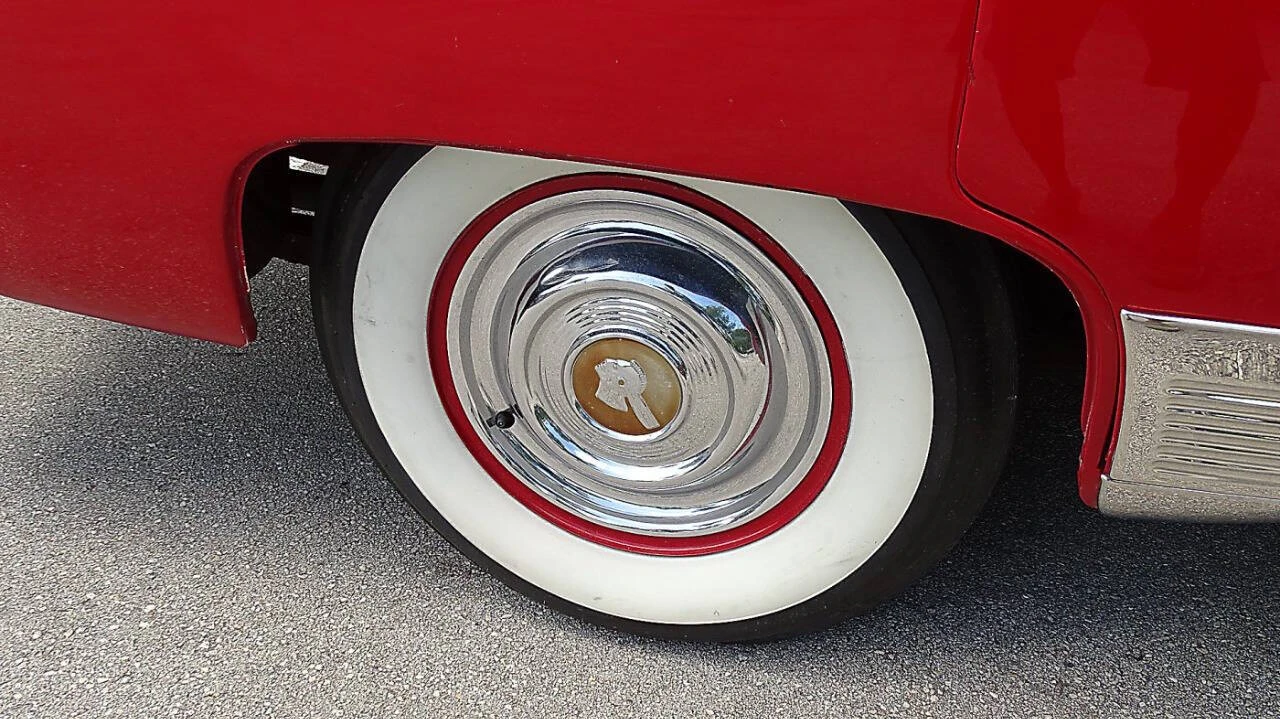 1952 Pontiac Chieftain - Image 22 of 31