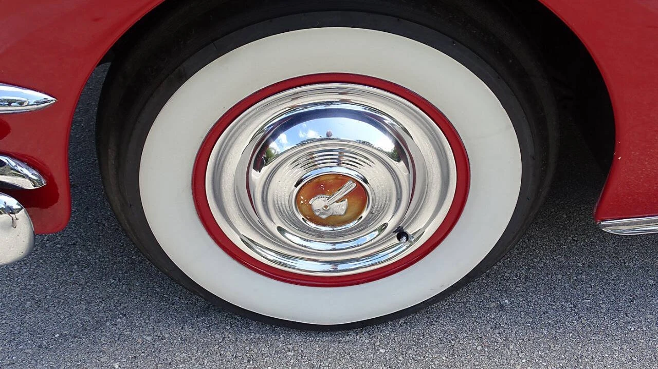 1952 Pontiac Chieftain - Image 25 of 31