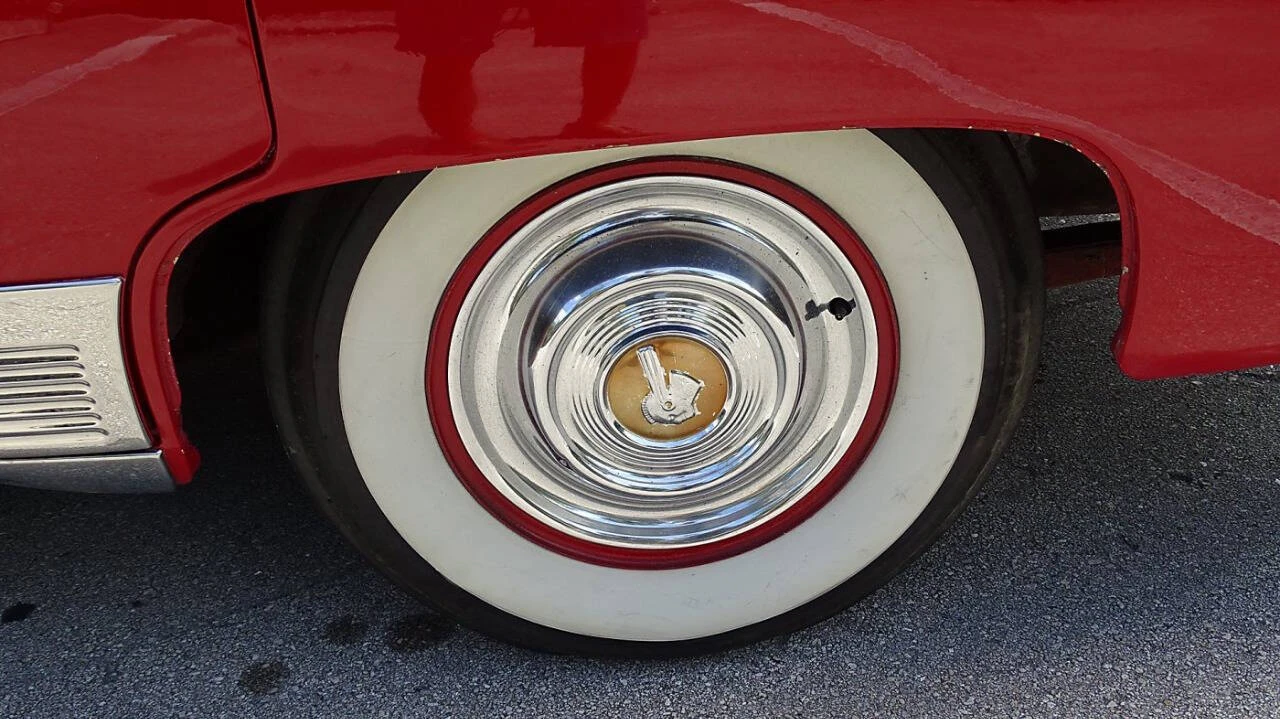 1952 Pontiac Chieftain - Image 24 of 31