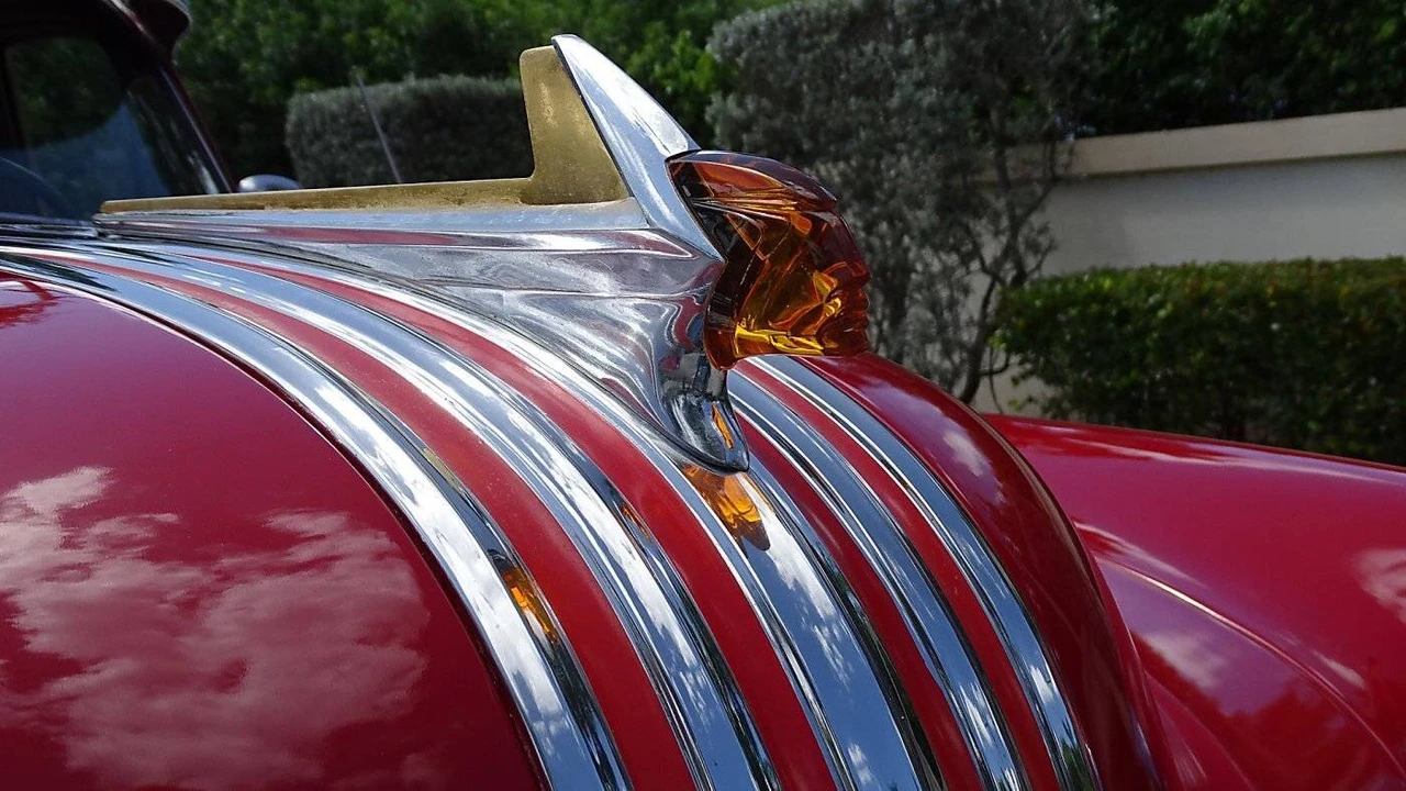 1952 Pontiac Chieftain - Image 19 of 31