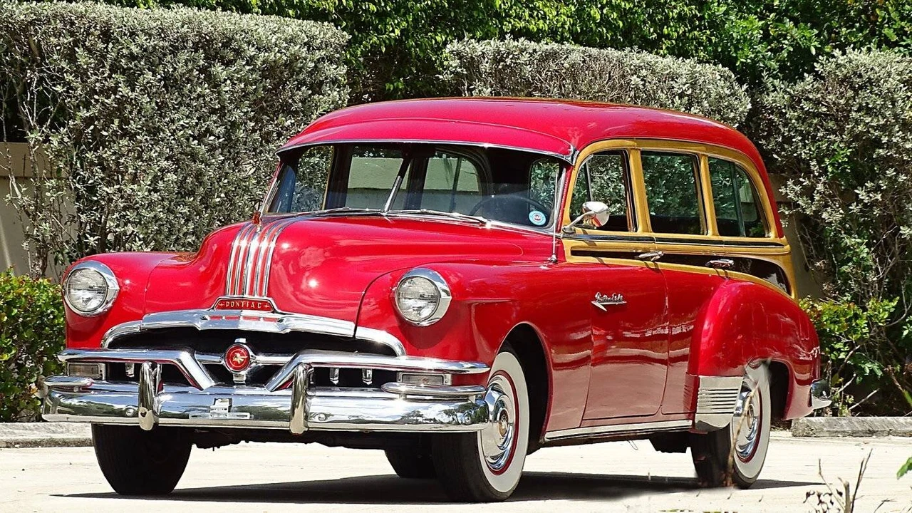 1952 Pontiac Chieftain - Image 2 of 31