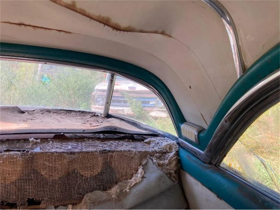 1952 Pontiac Chieftain - Image 6 of 24