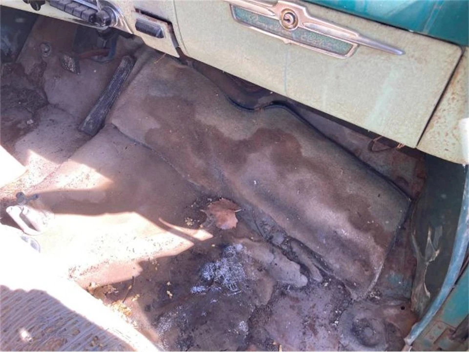 1952 Pontiac Chieftain - Image 14 of 24