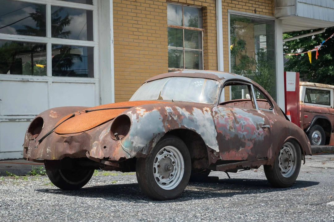 1952 Porsche 356 Pre-A - Image 2 of 31