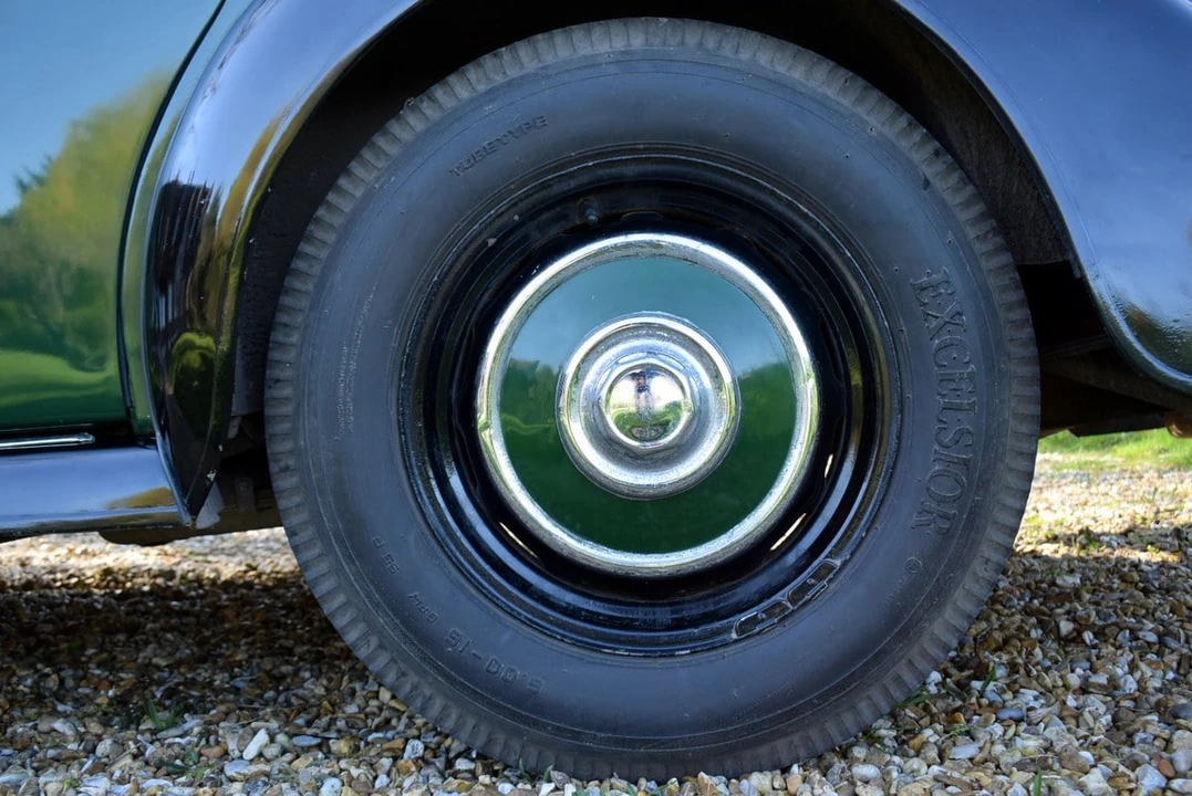 1952 Riley - Image 16 of 30
