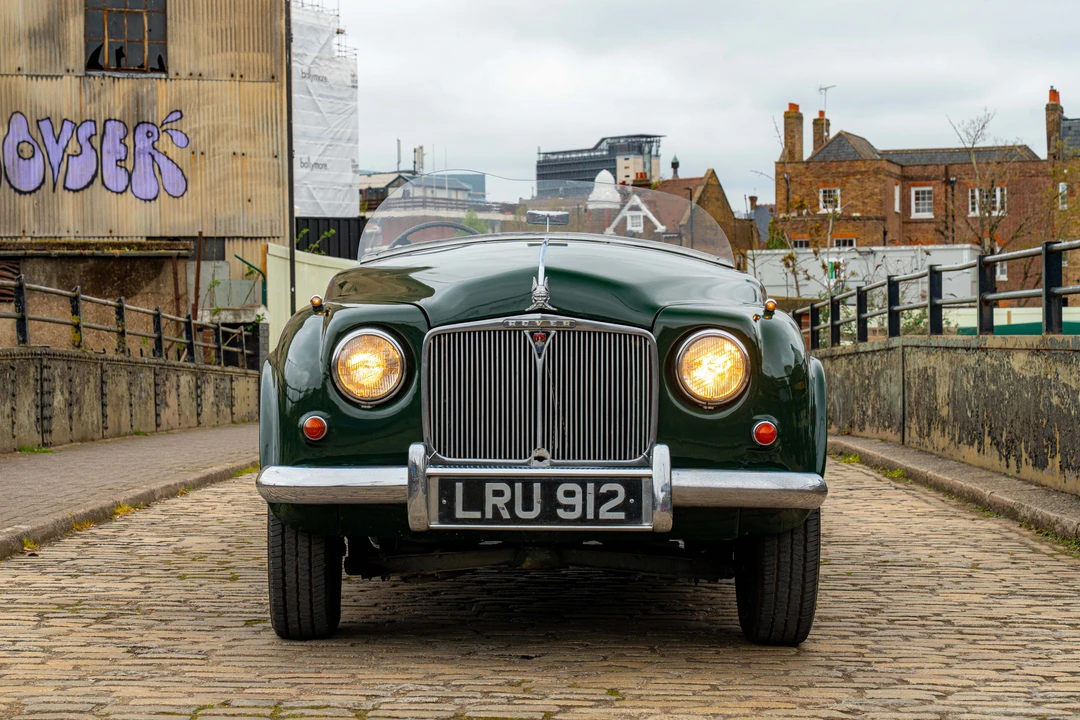 1952 Rover - Image 2 of 31