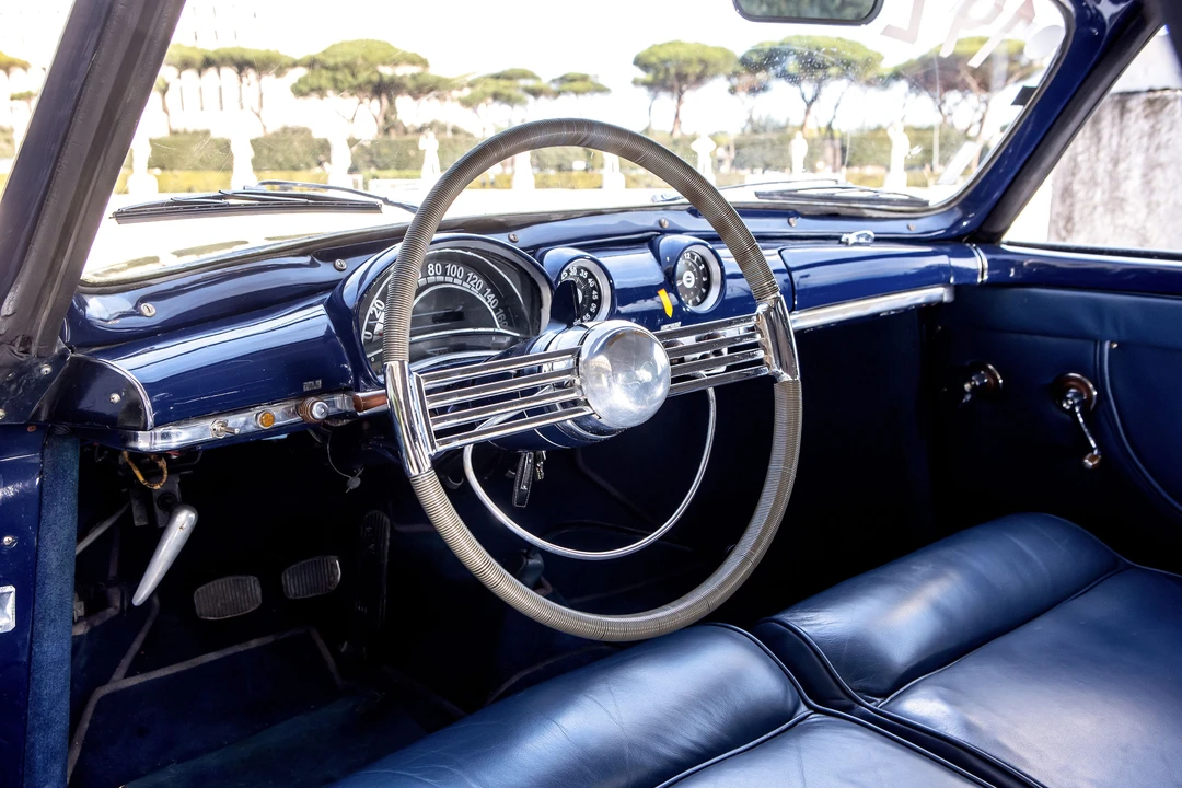 1952 Simca - Image 3 of 20