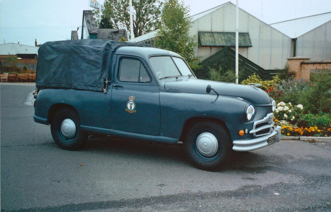 1952 Standard - Image 2 of 2